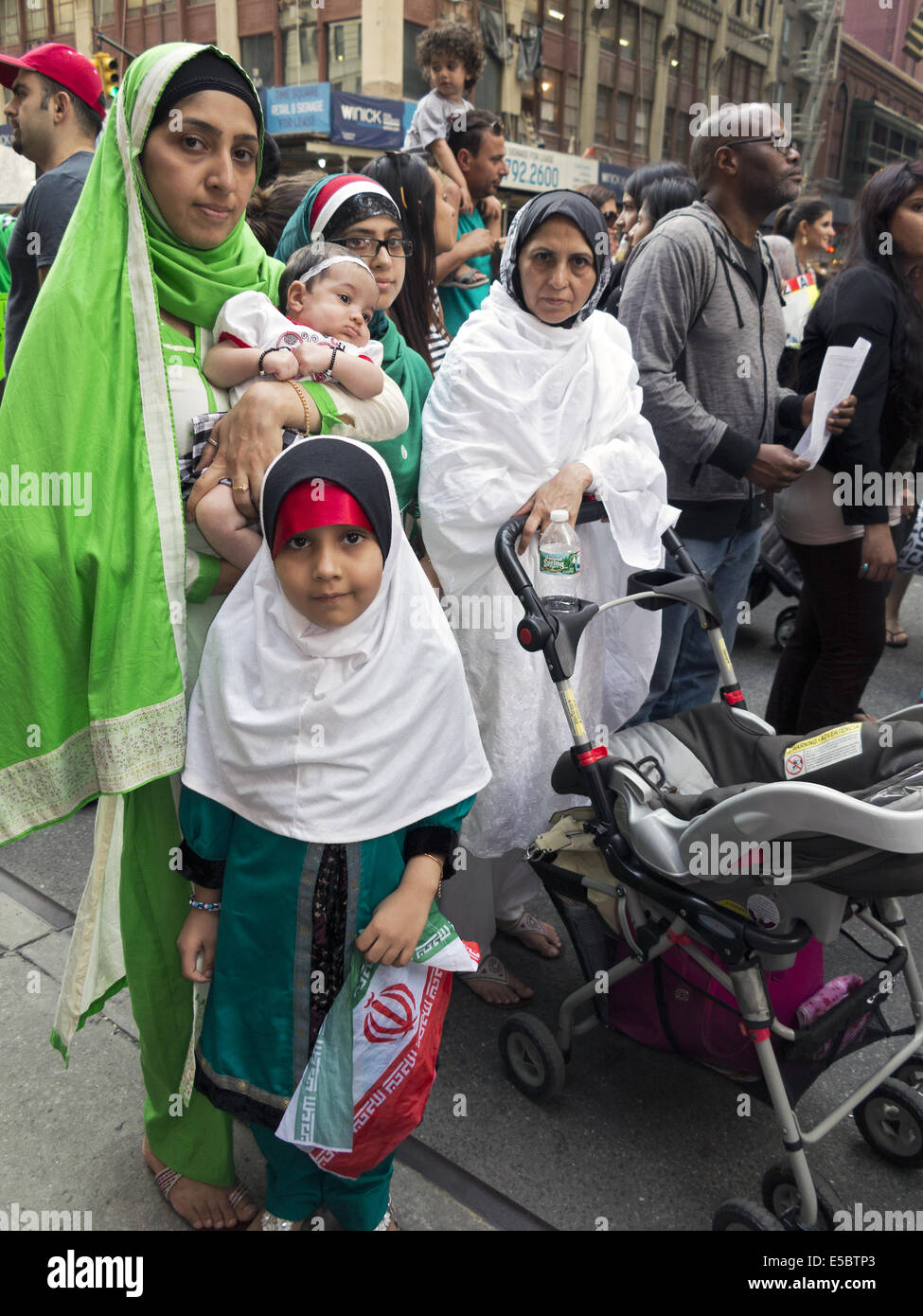 USA: NYC, NY. Pro-Palestinian demonstration at Times Square protesting