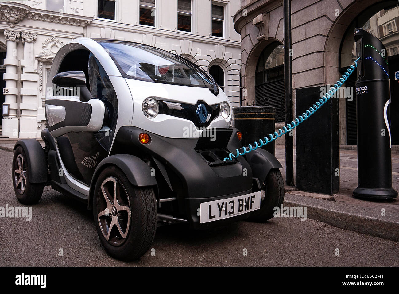 Renault one 2024 seater car