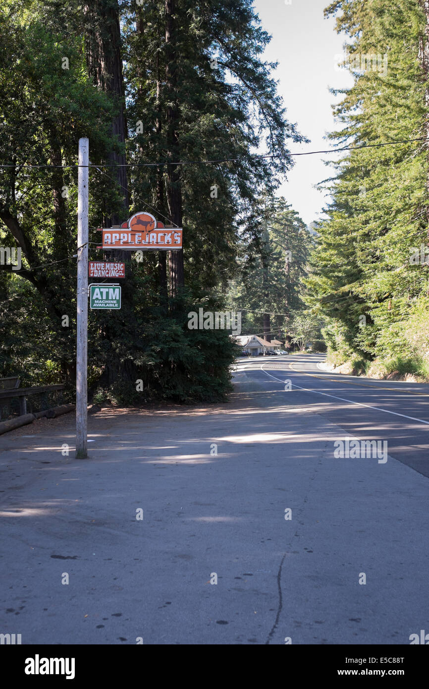 Apple Jacks Stock Photos & Apple Jacks Stock Images - Alamy