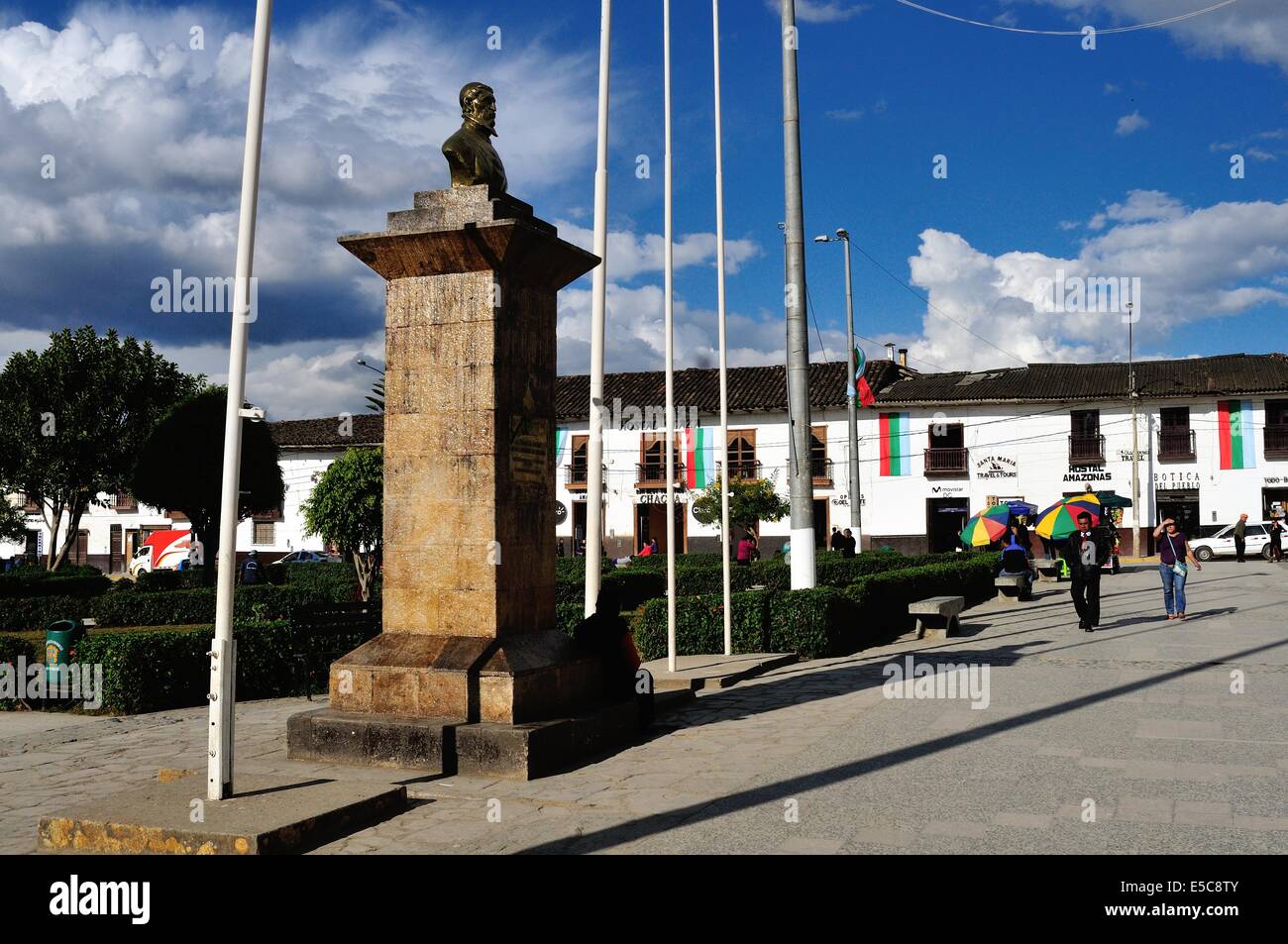 Alonso de Alvarado monument - Plaza de Armas in CHACHAPOYAS . Department of Amazonas .PERU Stock Photo