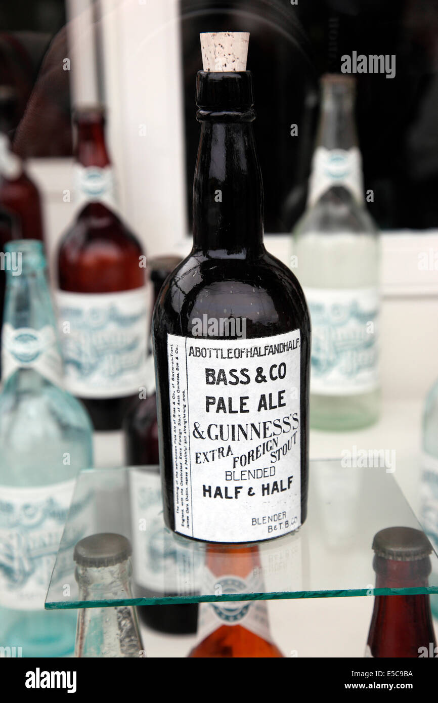 Bass pale ale hi-res stock photography and images - Alamy