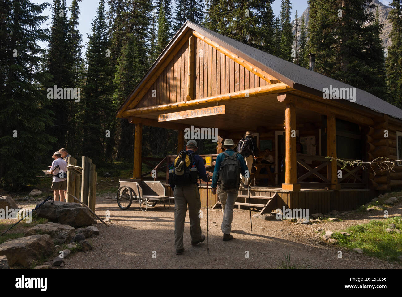 American Bus Shelter High Resolution Stock Photography and Images - Alamy