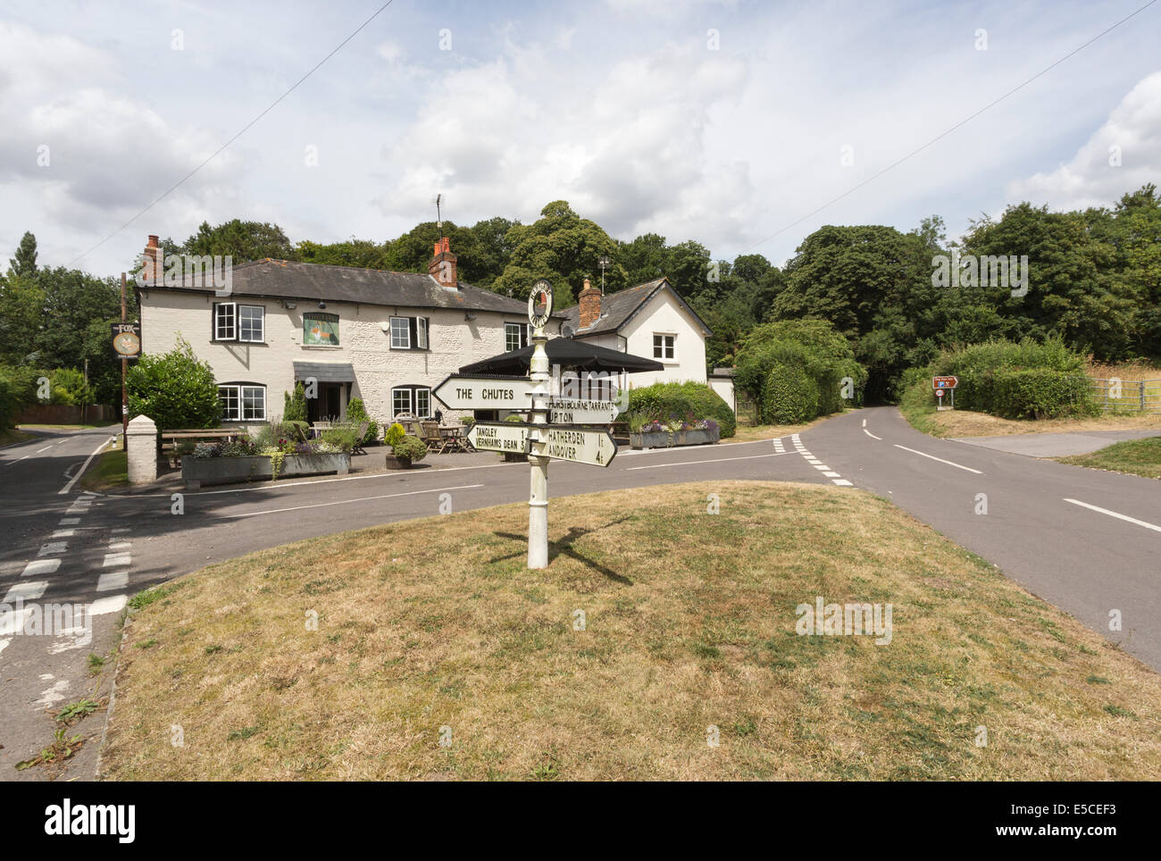 The Fox Inn, a traditional free house roadside country pub in the rural