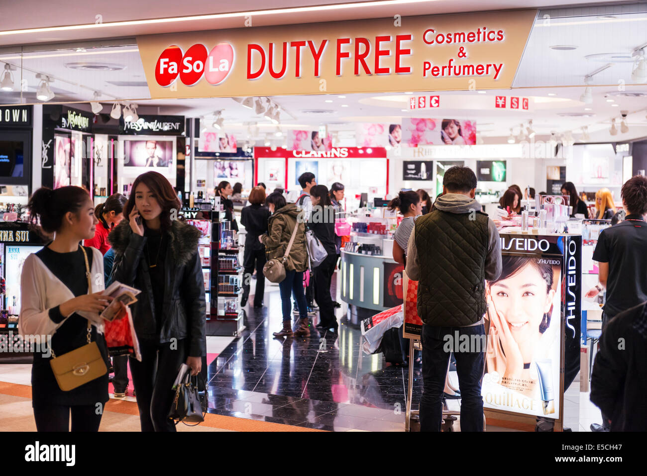 Narita opens second arrivals duty-free shop