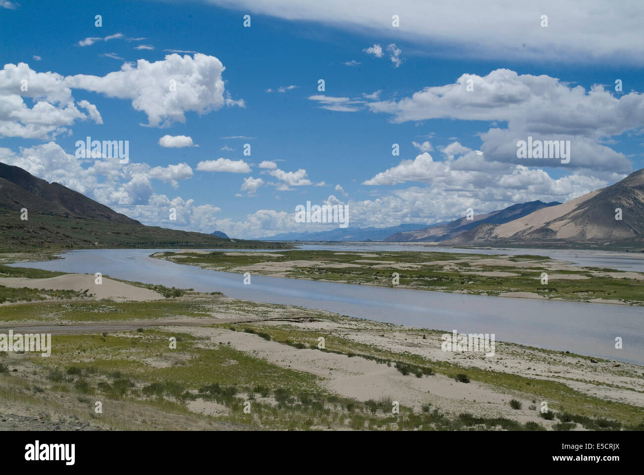 View over river in the Tibetan plateau, China Stock Photo
