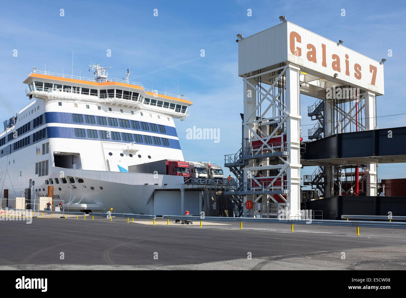 P&O ferry arriving at gate 7 of Port of Calais, France Stock Photo