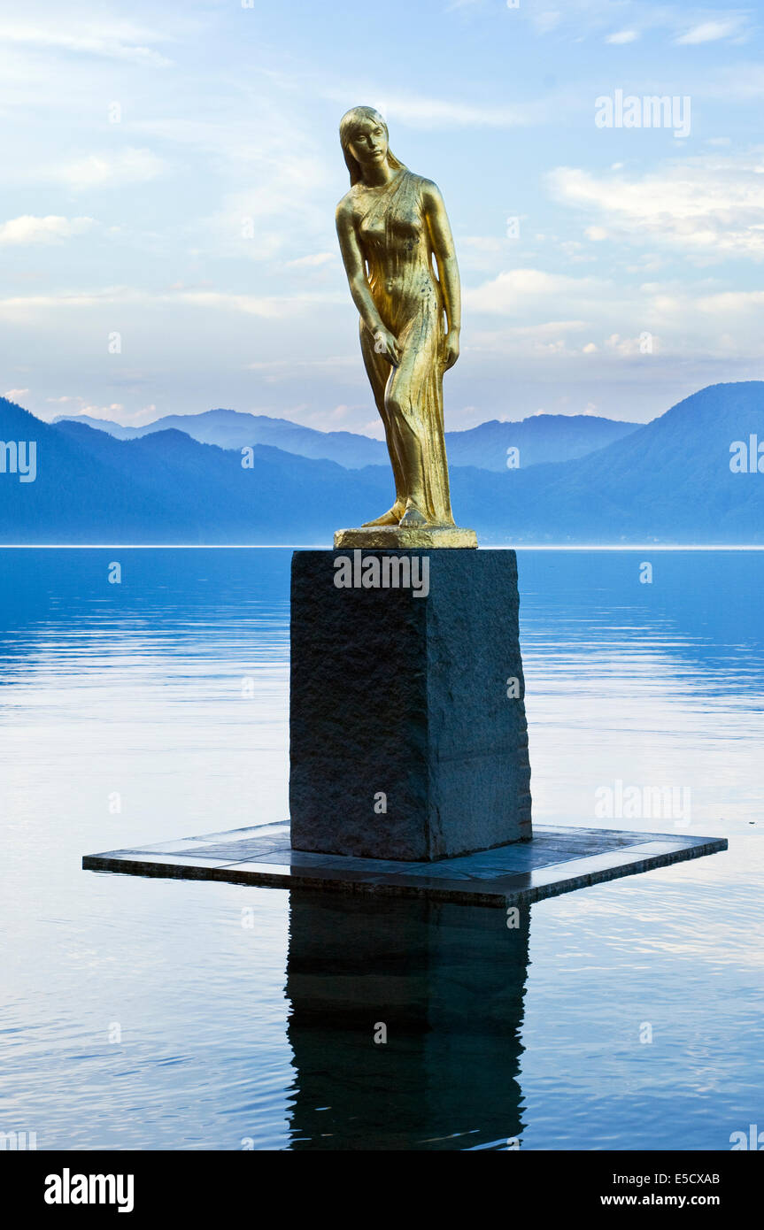 Statue of mythical Tatsuko in Lake Tazawa, Akita, Japan Stock Photo Alamy