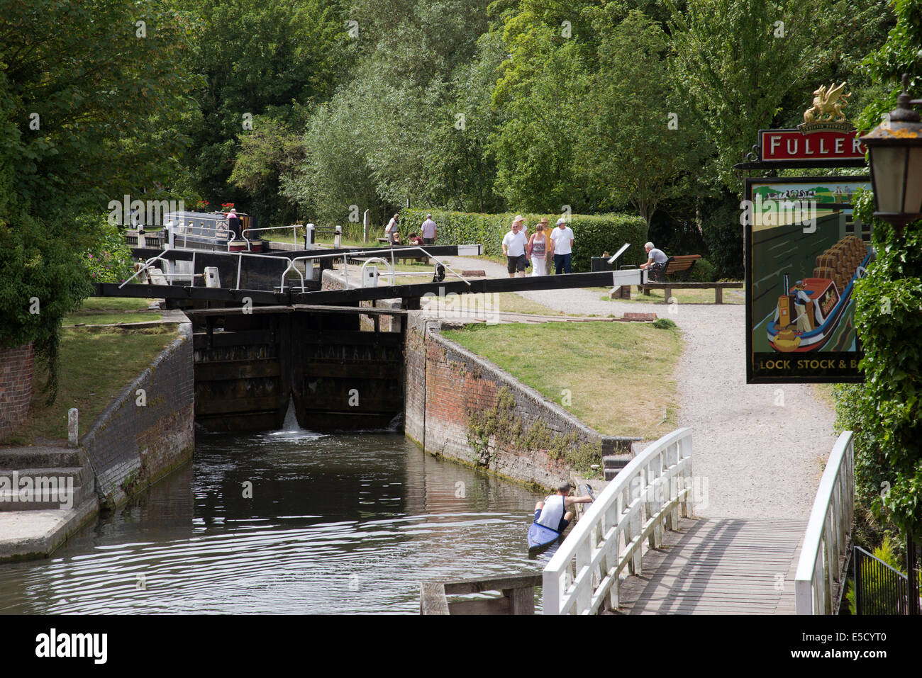 Newbury Lock on the Kennet & Avon Canal Newbury Berkshire UK Stock Photo