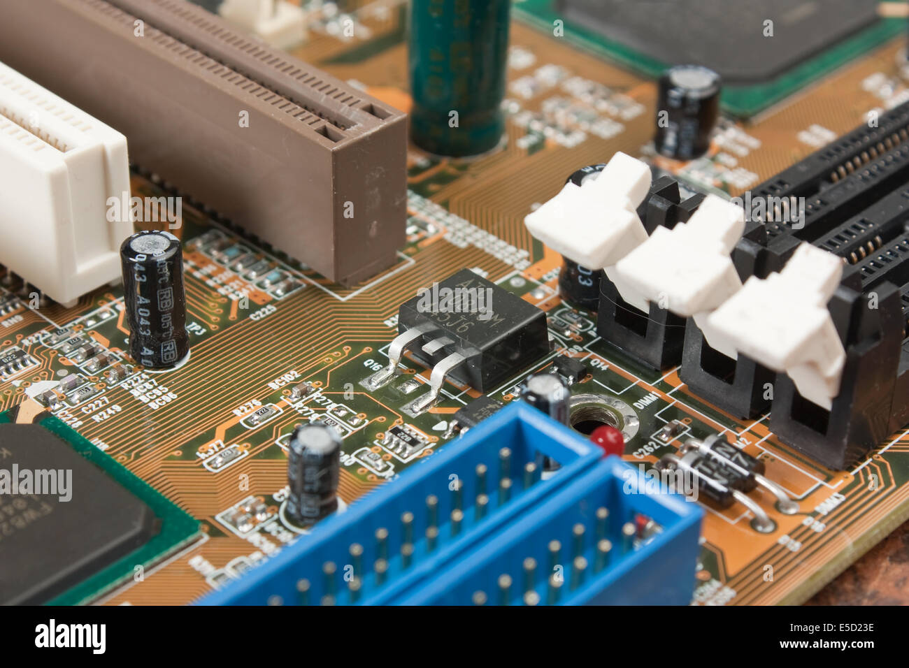 Old electronic components hi-res stock photography and images - Alamy