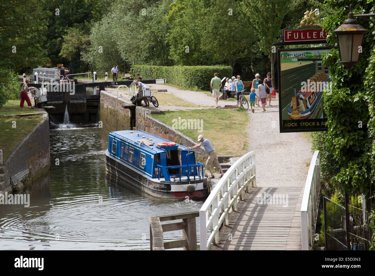 Narrowboat approaching Newbury Lock on the Kennet & Avon Canal Newbury Berkshire UK Stock Photo