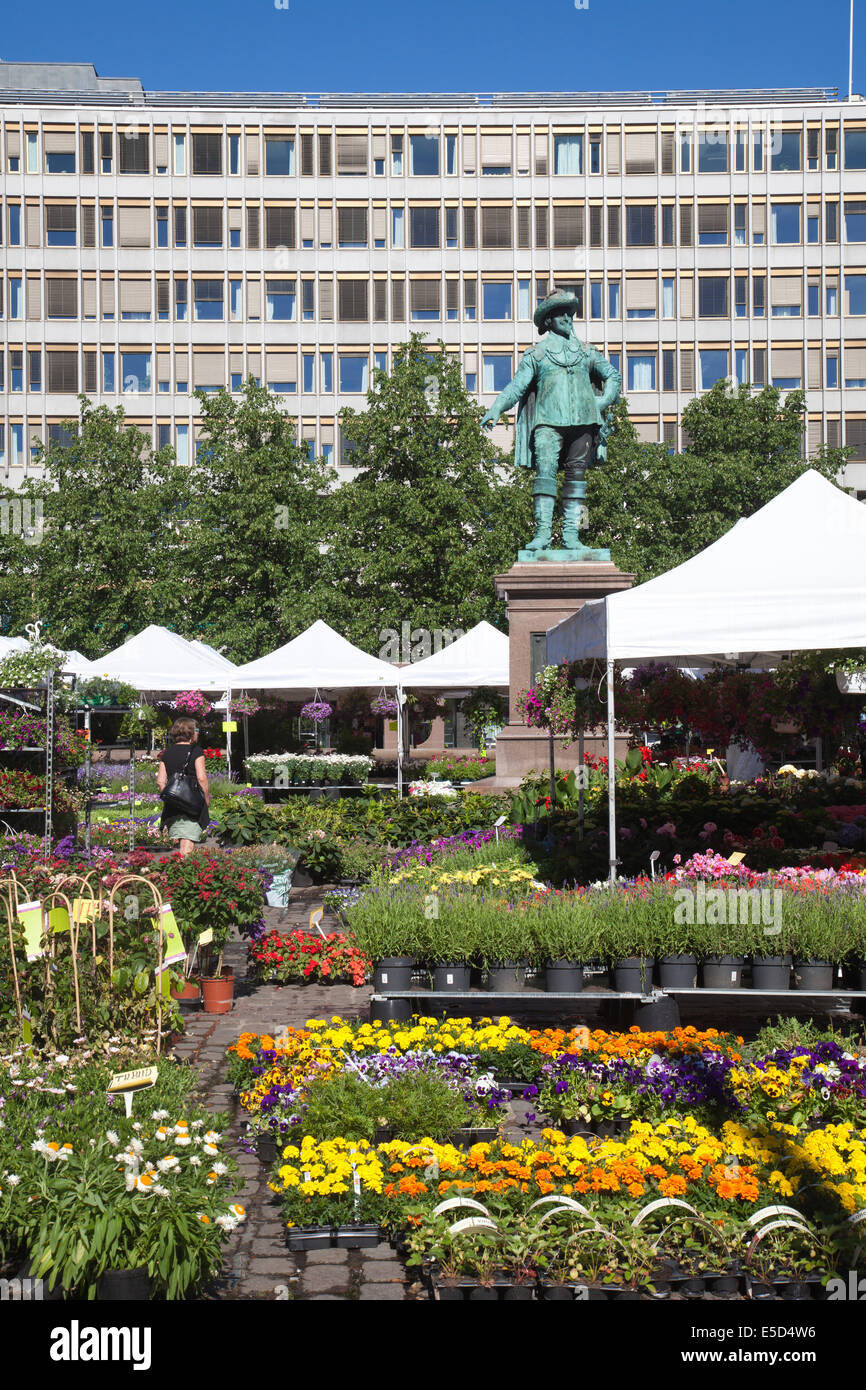 Oslo Flower Market, Stortorvet Square, Oslo, Norway Stock Photo Alamy