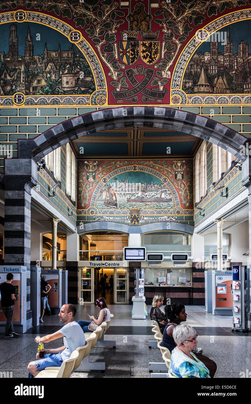 Murals in sgraffito style in the main entrance hall of the Gent-Sint-Pieters / Saint Peter's railway station in Ghent, Belgium Stock Photo