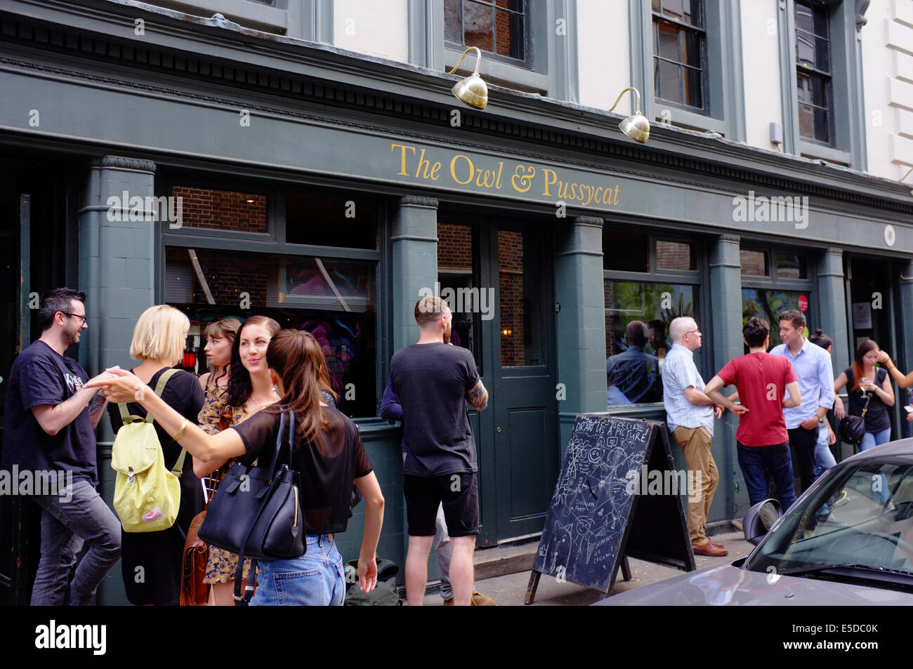 Owl and the pussycat on sale pub