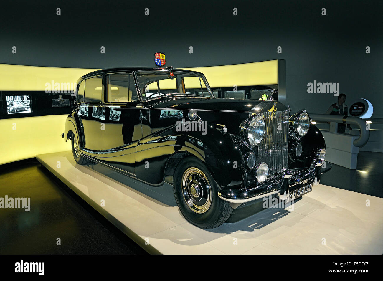 Rolls-Royce Phantom IV, 1950-56, only 18 pieces were built exclusively for  royalty and heads of state, BMW Museum, Munich Stock Photo - Alamy