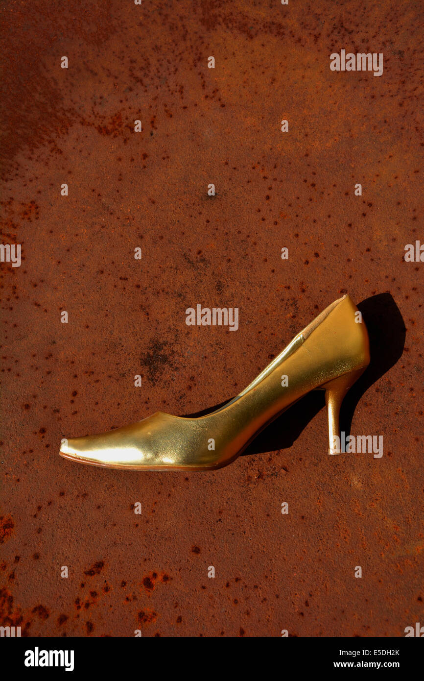 rusty gold heels