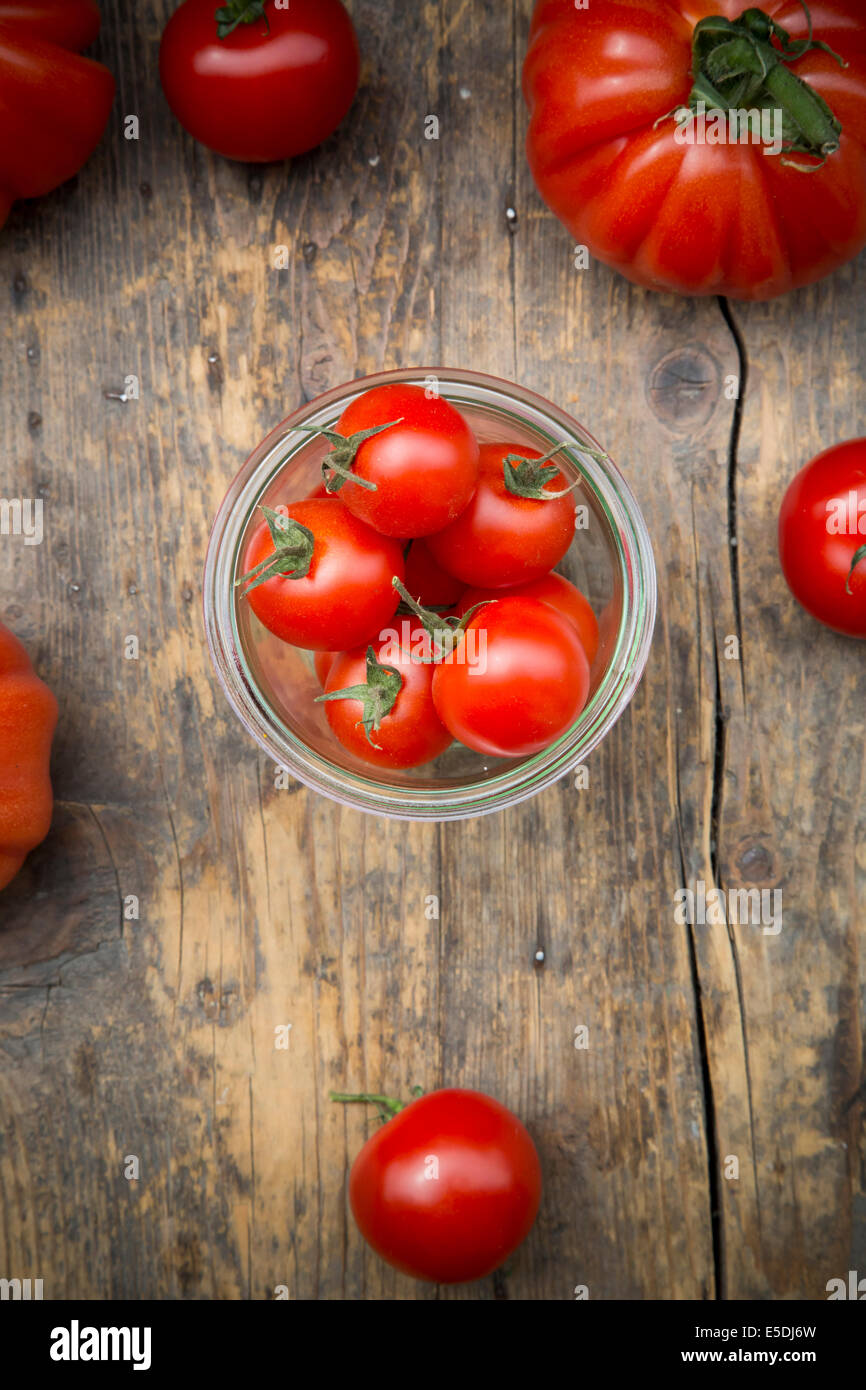 Different tomatoes, Oxheart tomatoes, Cherry tomatoes and Bunch