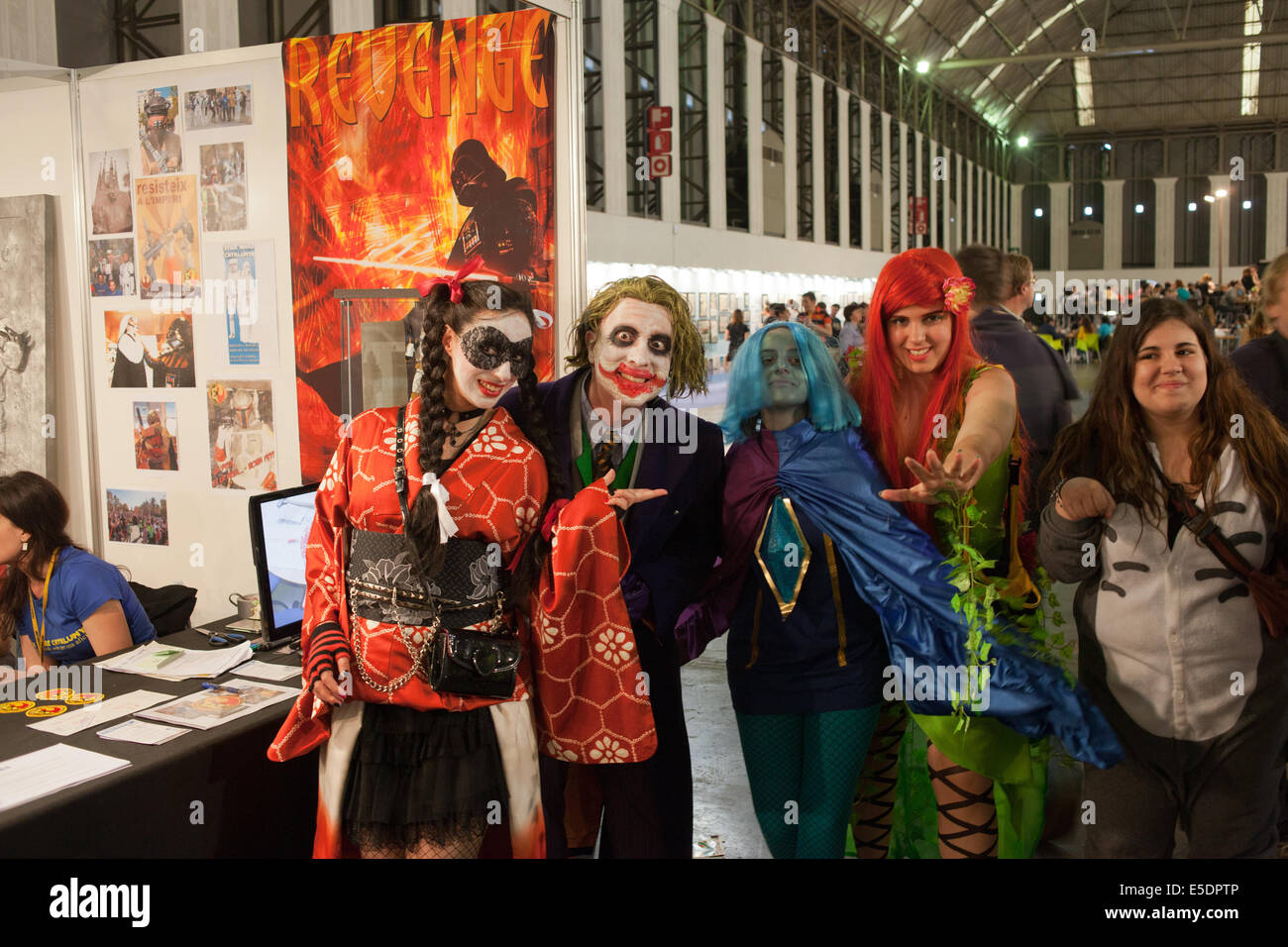 Silent Hill Pyramid Head and Nurses Cosplay Dutch Comic Con in