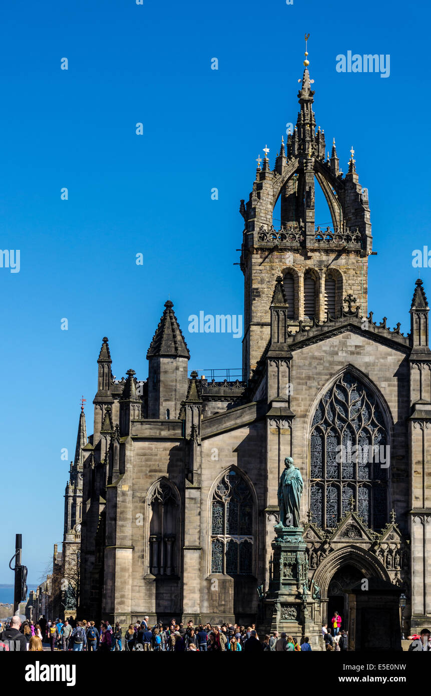 Statue of Walter Scott, 5th Duke of Buccleuch located in Parliament