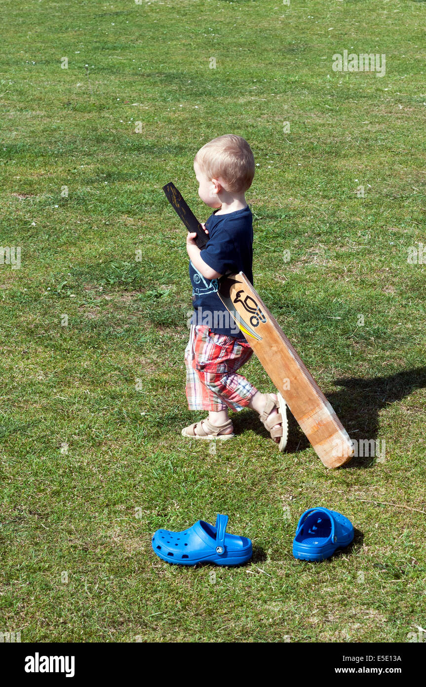 young english batsmen,kookaburra,england captain,opening the batting