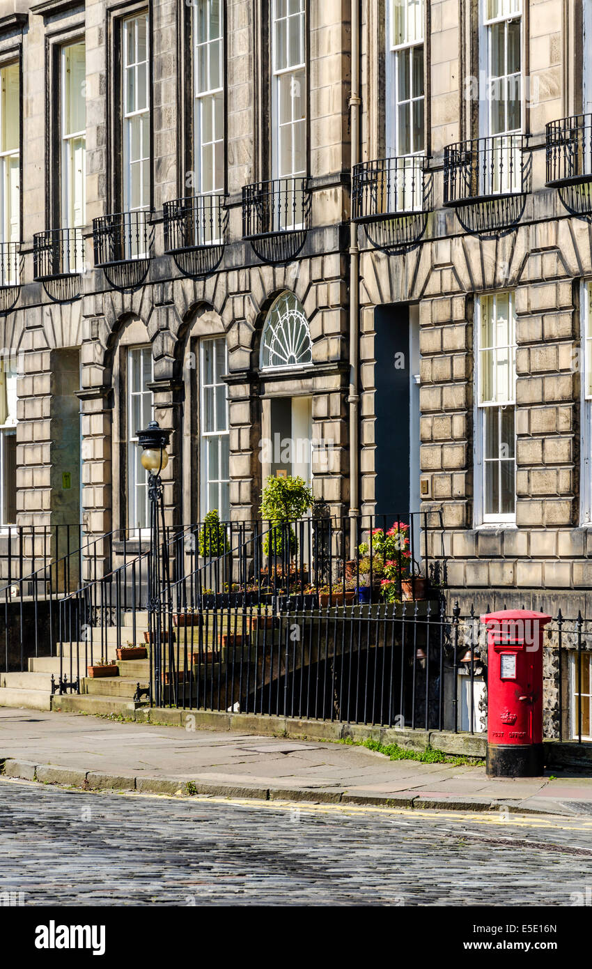 Townhouses on Heriot Row in Edinburgh's New Town Stock Photo