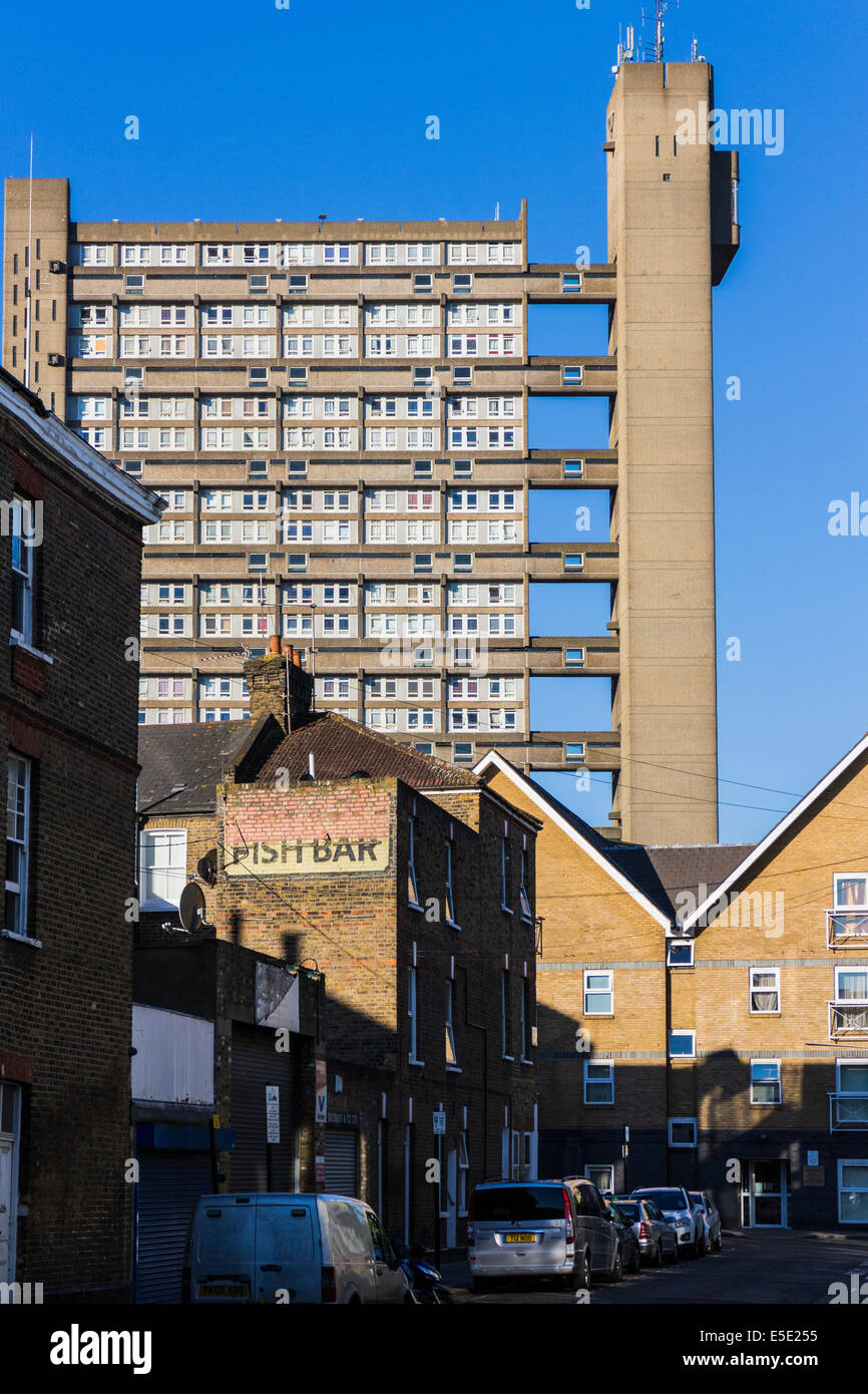 Trellick tower hires stock photography and images Alamy