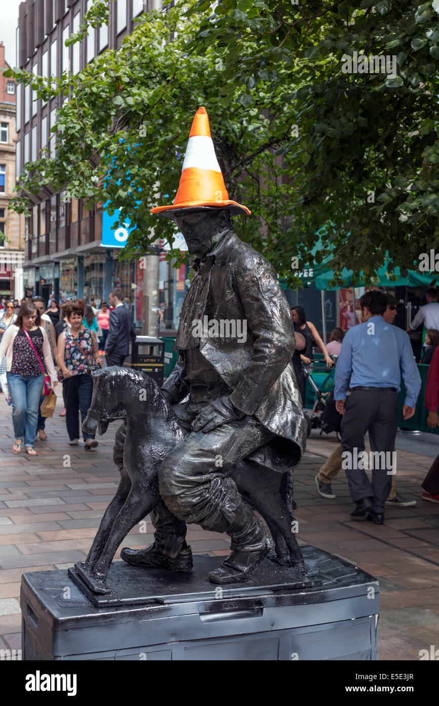 Glasgow horse sculpture cone hires stock photography and images Alamy