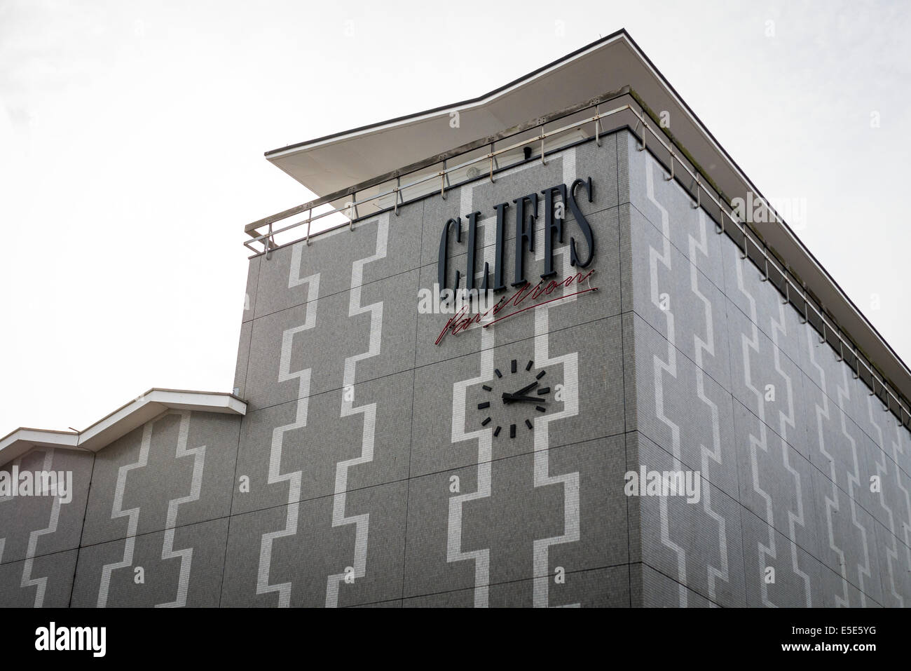 The Cliffs Pavilion Theatre, WestcliffonSea, Essex, Britain Stock