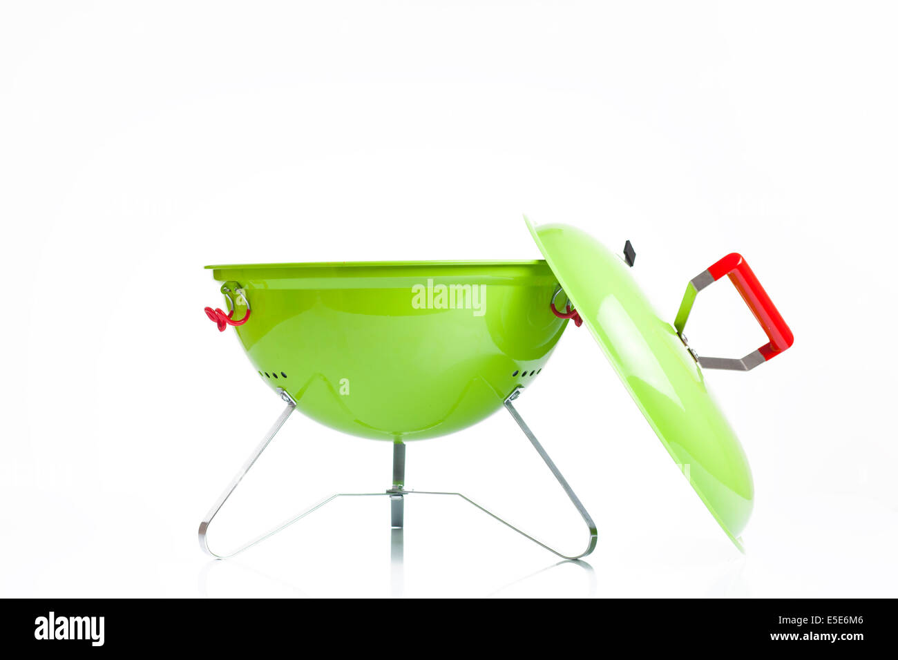 kettle barbecue grill isolated Stock Photo Alamy