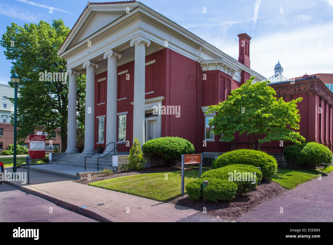 Arnot Art Museum in Elmira New York Stock Photo Alamy