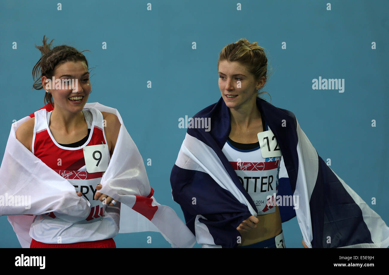 BETH POTTER & KATE AVERY 10000 METRES HAMPDEN PARK GLASGOW SCOTLAND 29