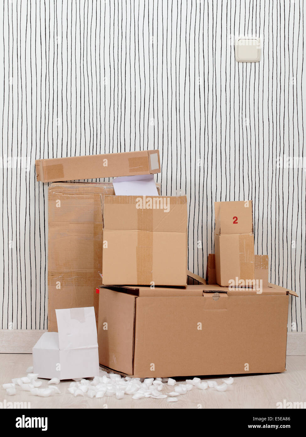 Shipping container apartment hi-res stock photography and images - Alamy