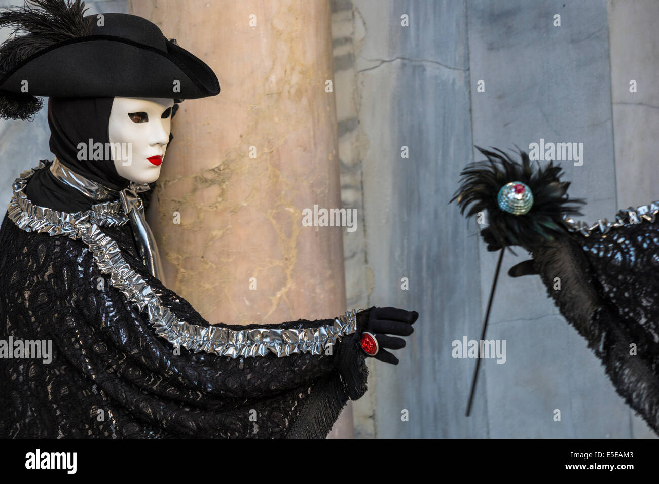 Venice carnival man in black hi-res stock photography and images - Alamy