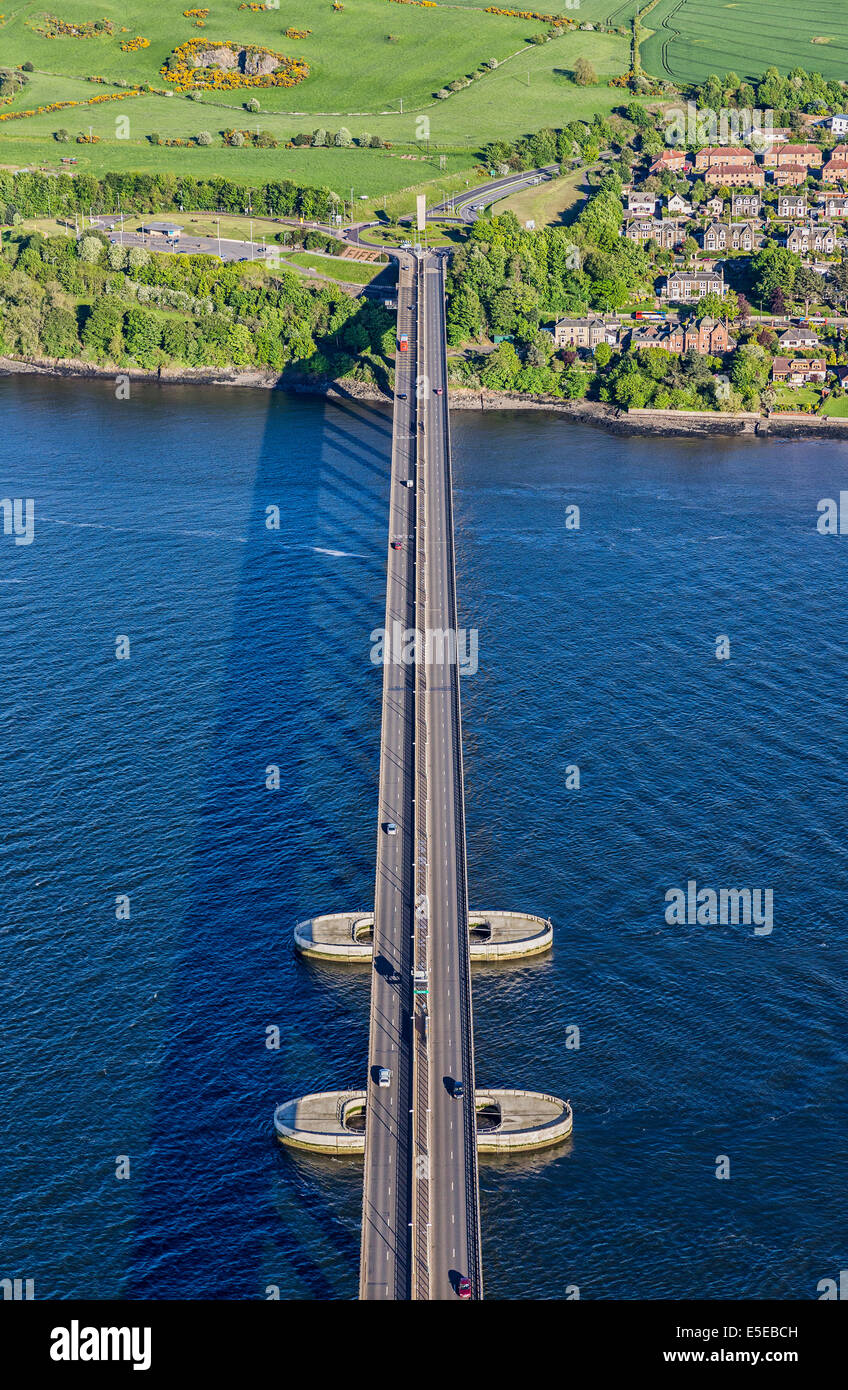Road bridge river crossing hires stock photography and images Alamy