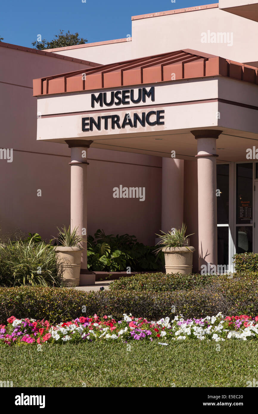 Front Entrance, Museum of History, St. Petersburg , FL, USA Stock Photo