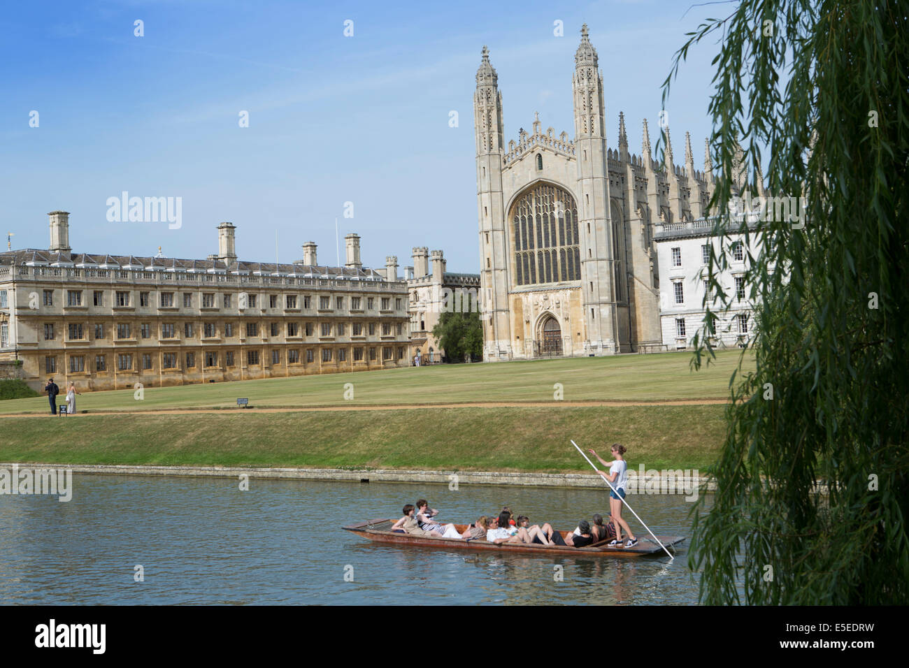 Punting on the Cam river, Cambridge, England, UK Stock Photo