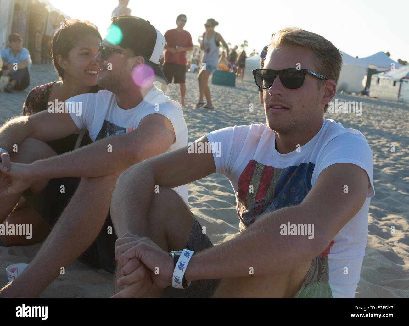 Adults Party Beach Hi res Stock Photography And Images Alamy adults-party-beach-hi-res-stock-photography-and-images-alamy