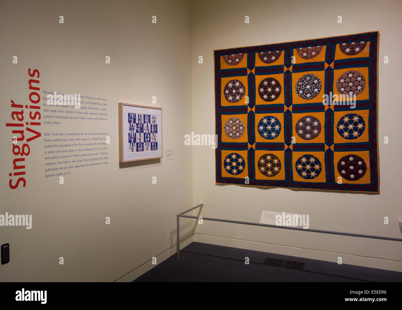 American textiles quilt museum hi-res stock photography and images - Alamy