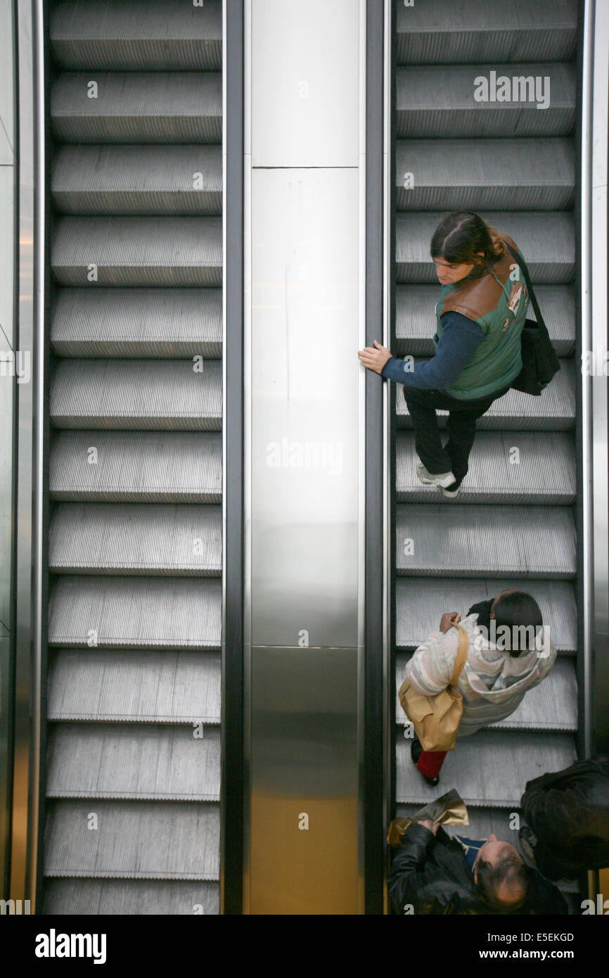 France, paris 13, station de metro olympiades, ligne 14 ouverte en 2007, couloirs et escalators, ratp, Stock Photo