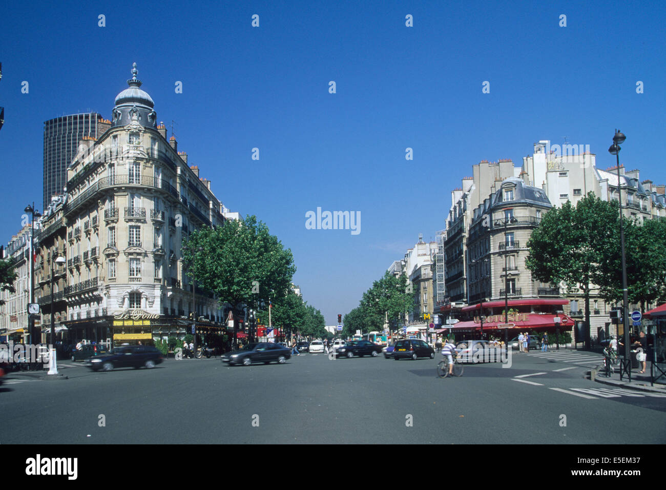 Carrefour boulevard raspail hi-res stock photography and images - Alamy