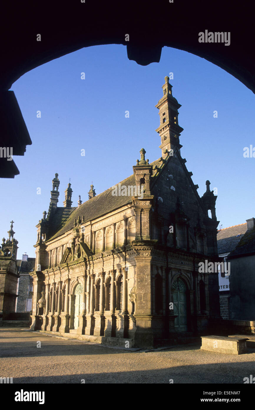France, Bretagne, finistere nord, circuit des enclos paroissiaux, enclos paroissial de saint