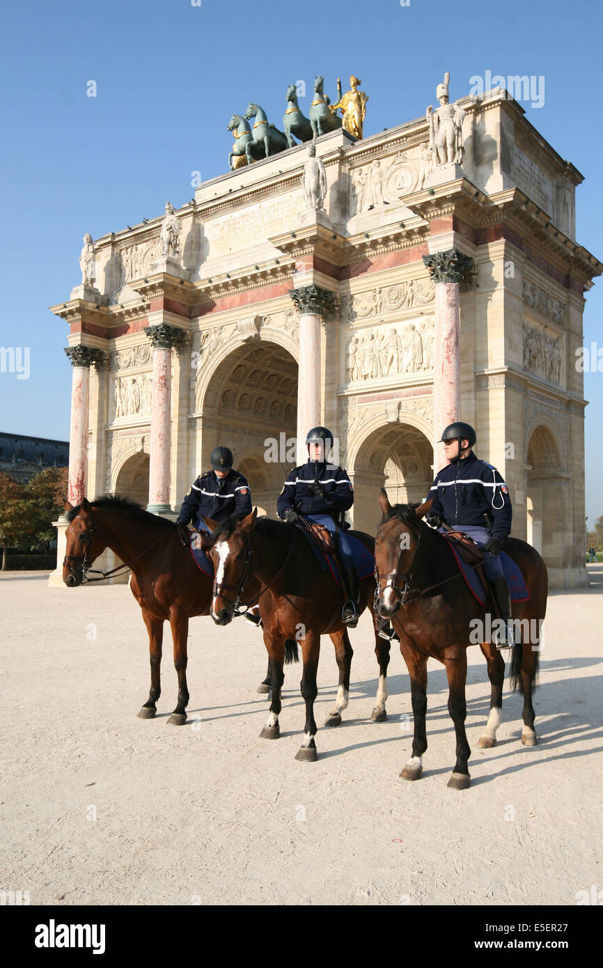 Larc De Triomphe Cheval