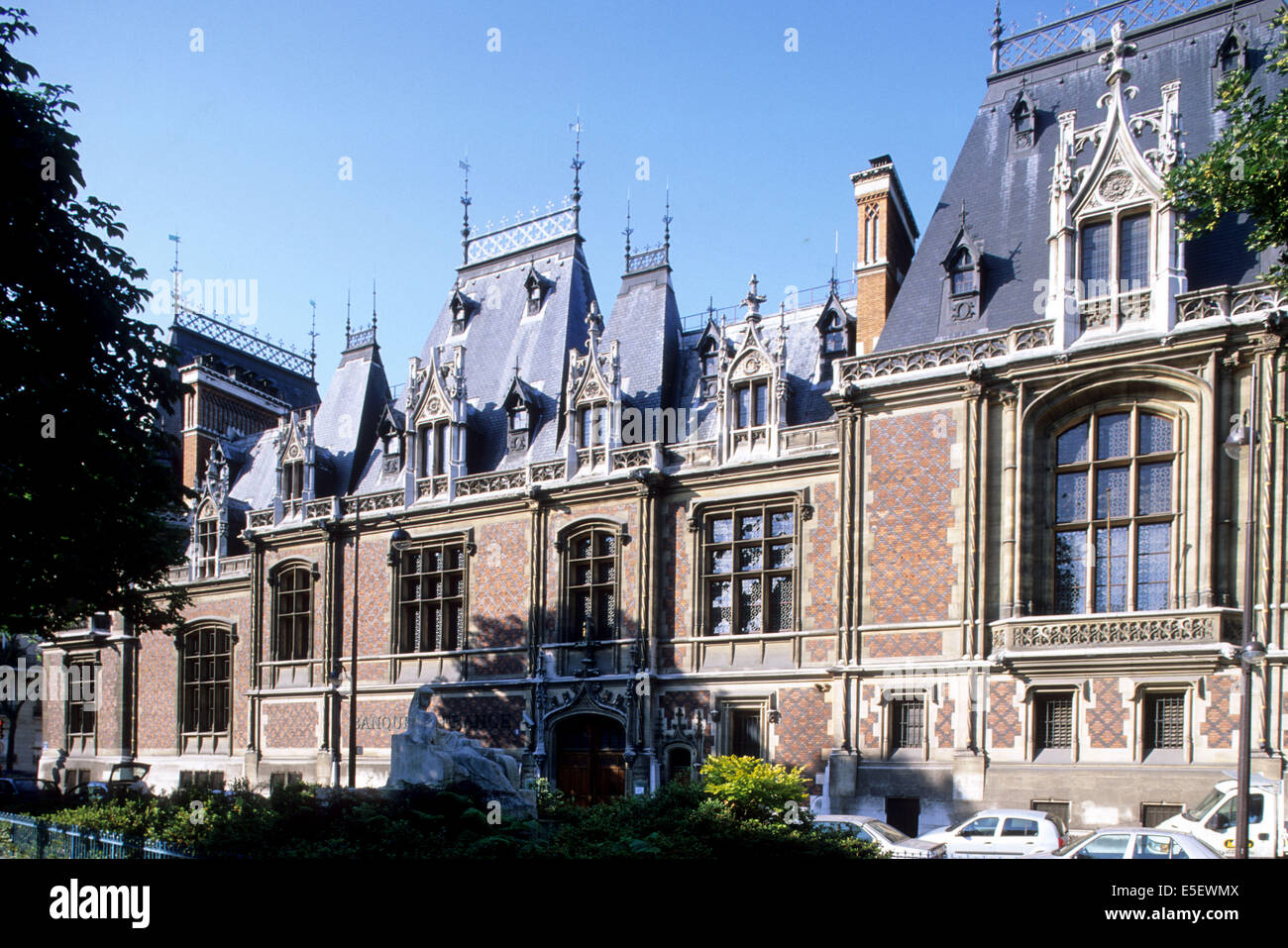France, paris 17e, batignoles, hotel gaillard, place du general catroux ...
