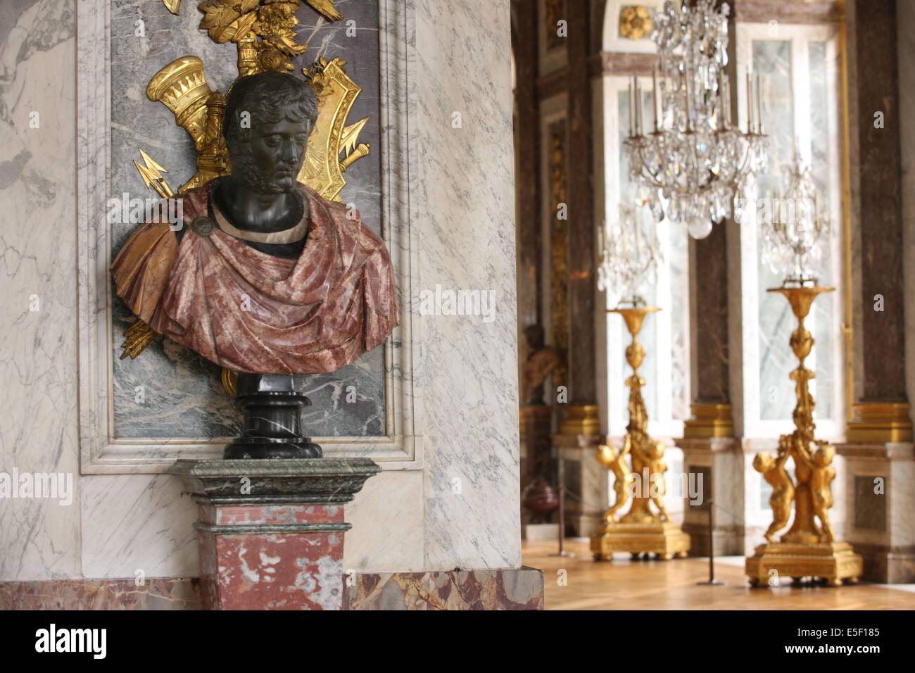 War room versailles hi-res stock photography and images - Alamy