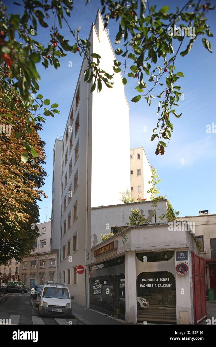 Angle avec la place emile landrin hires stock photography and images Alamy