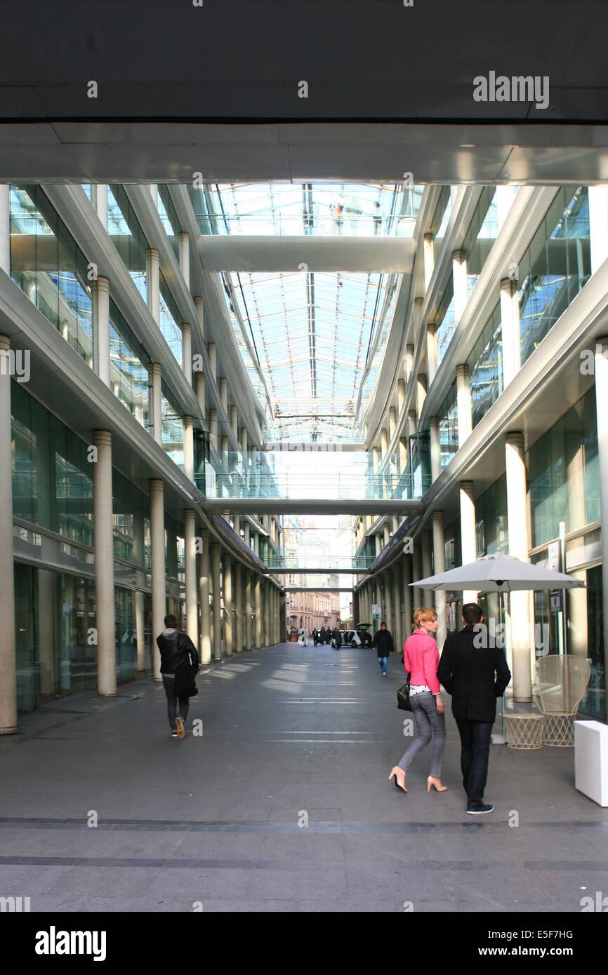 Place du marche saint honore hires stock photography and images Alamy