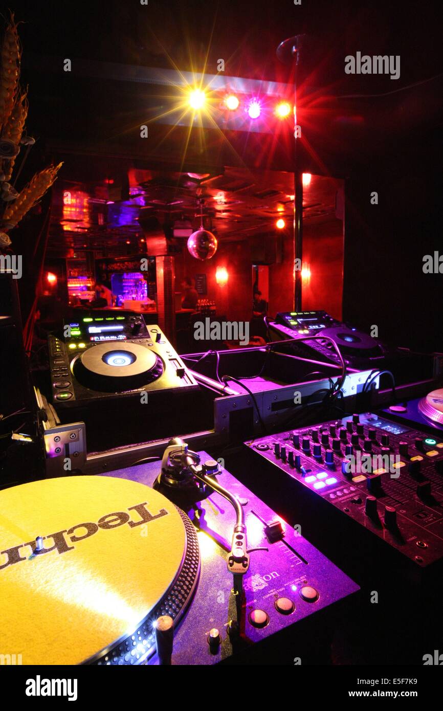 France, ile de france, paris 1er arrondissement, 12 rue sainte anne