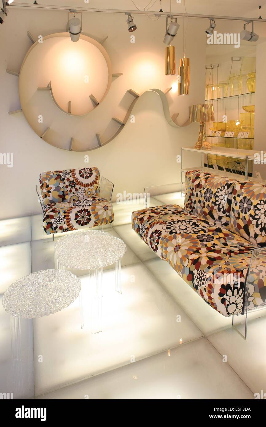 242 Boulevard Saint Germain High Resolution Stock Photography and