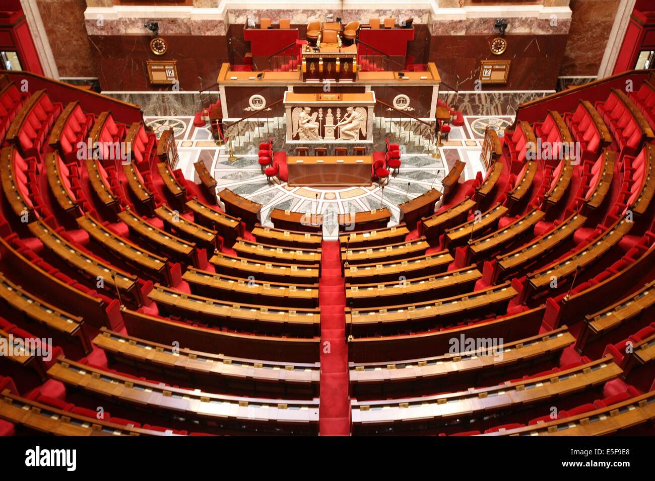 France chambre des deputes date hi-res stock photography and images - Alamy
