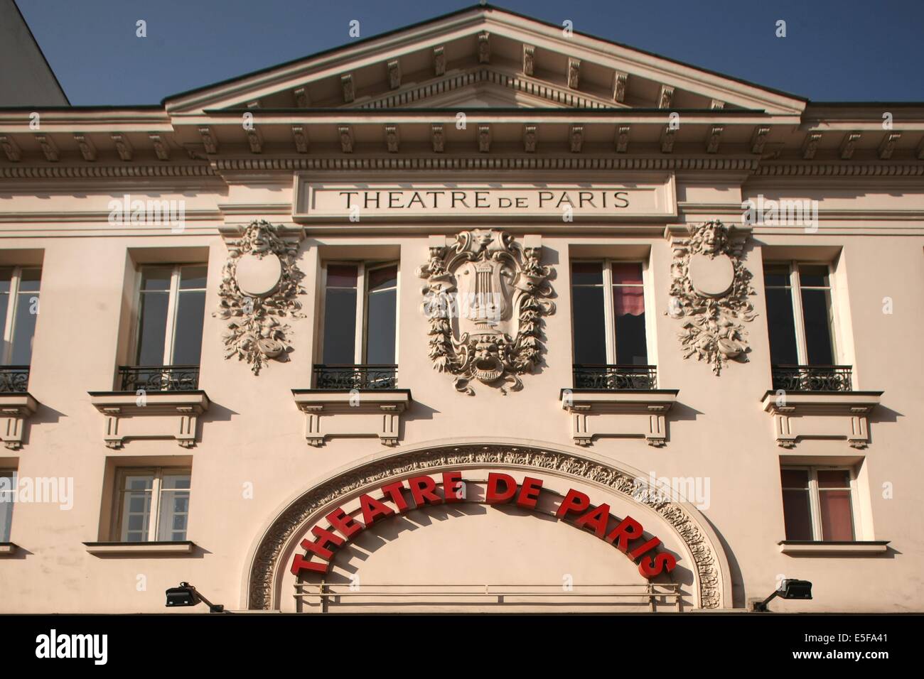 France, ile de france, paris 9e arrondissement, 15 rue blanche, theatre de paris, salle de spectacle, facade  Date : 2011-2012 Stock Photo