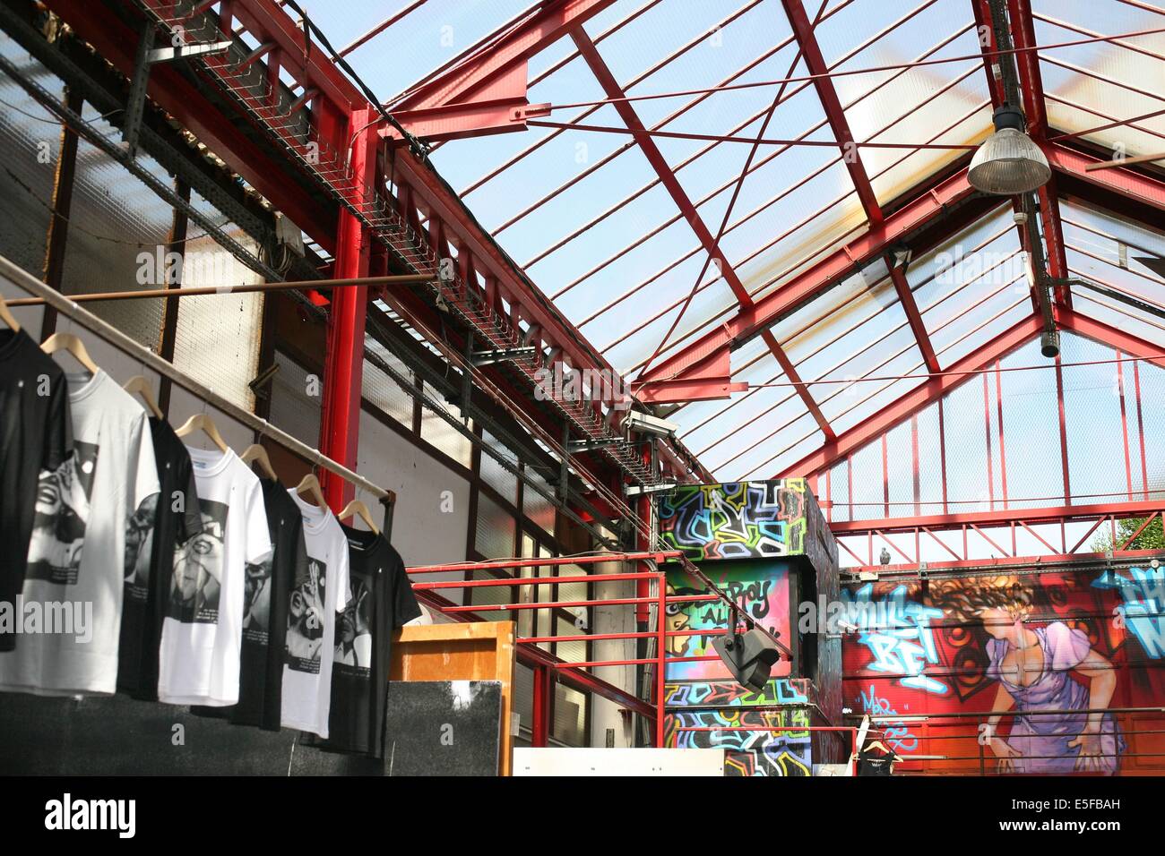 France, ile de france, paris, 18e arrondissement, porte de clignancourt, marche aux puces de